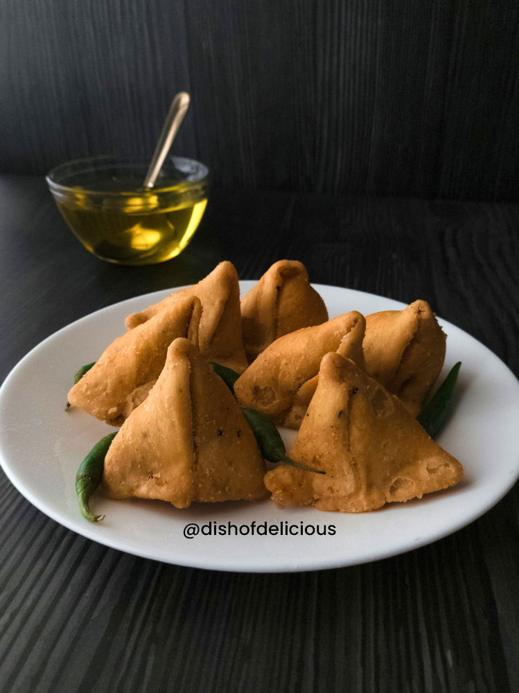 Homemade Recipe: Samosa – The Iconic Indian Street Food